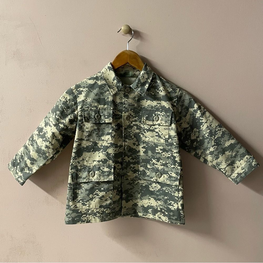 Rothco “Jr. G.I. BDU Shirt Camo Size S GUC